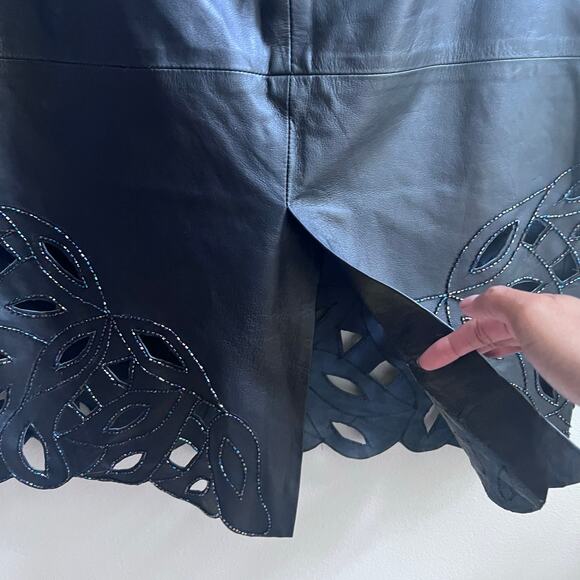 Women's Black Genuine Leather Cut Out Beaded Knee-Length Pencil Skirt Size Large - Picture 6 of 7